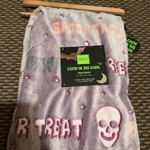 Glow in the Dark Halloween Blanket